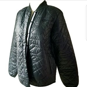 NIKE JACKET • BLACK SNAP BUTTON PUFFER